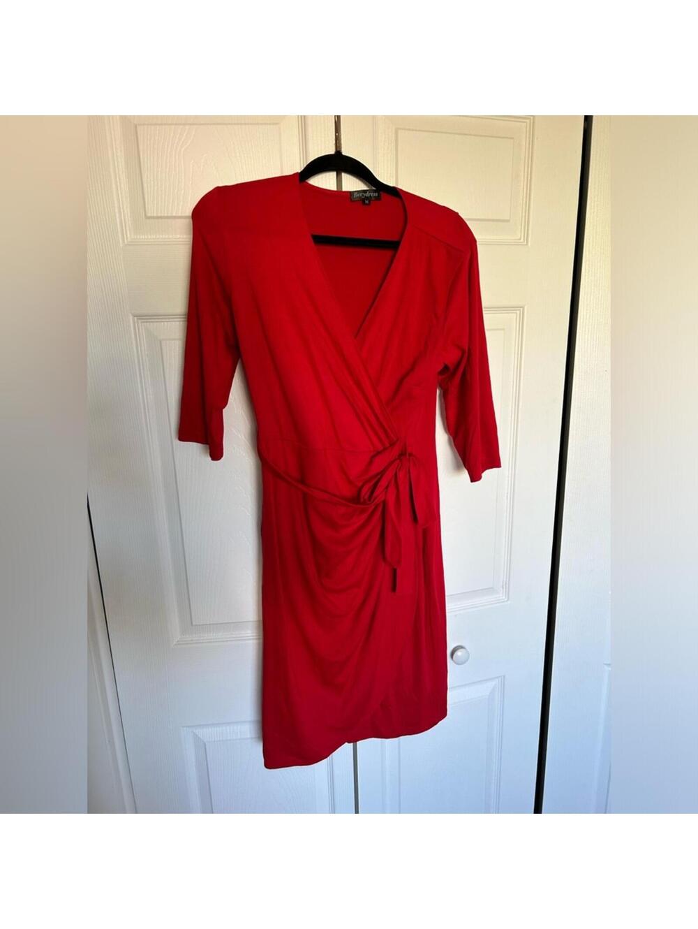 Women’s Dress - Red - M